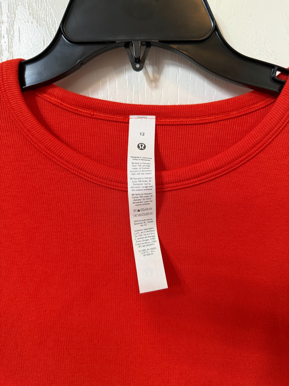 lululemon Women's Hold Tight Long Sleeve Red Shirt size 12 - Picture 4 of 4